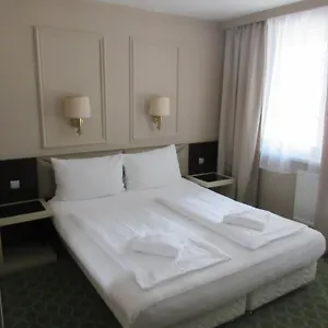 3* Hotel Attache L Contactless Check-in